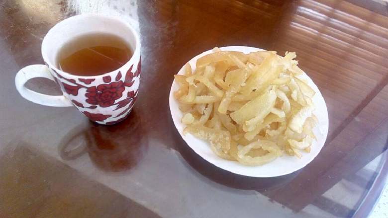 柚子皮糖,好吃到停不了口,配下午茶也不错哦😊