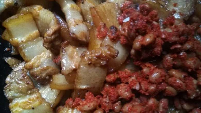 五花肉炒豆蚀