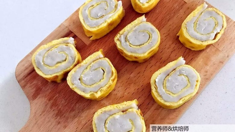 宝宝辅食:芋头蛋卷-好好吃早餐,元气满满地开始一天吧!10M+,切好了