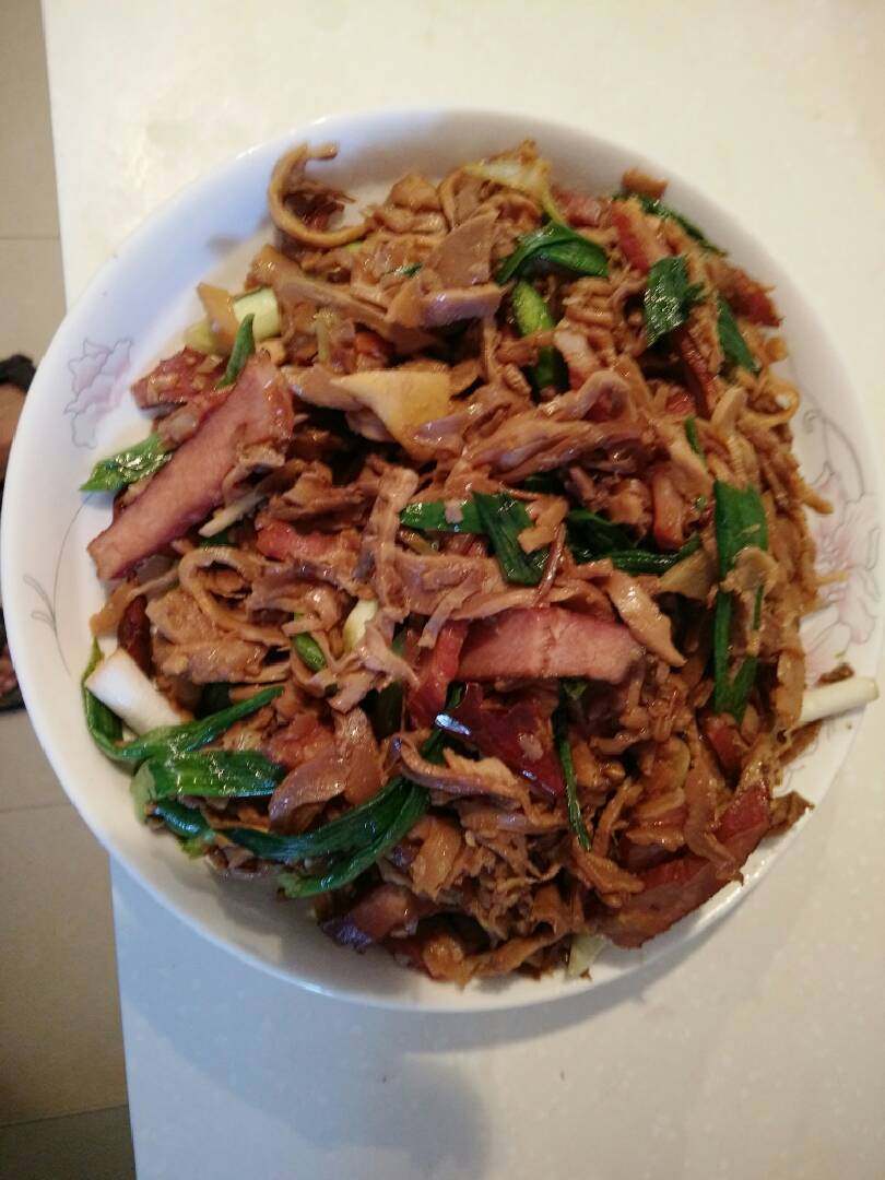 烟笋炒腊肉