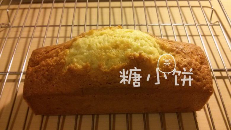 PH柠檬蛋糕,立即送回烤箱再烤30分钟,即总共烤45分钟。