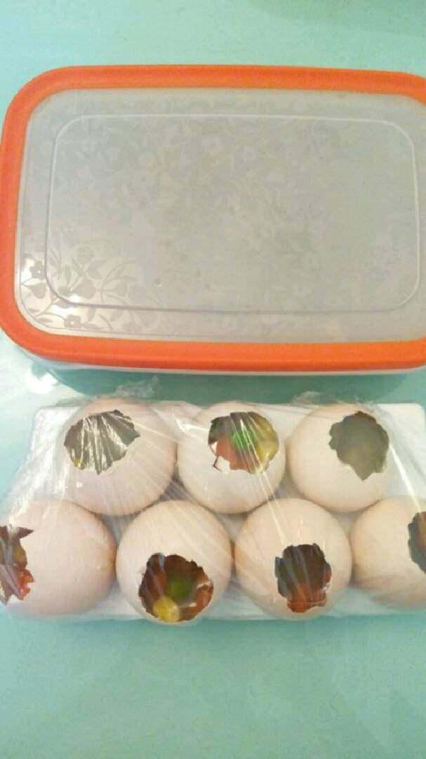 水晶蛋皮肉冻,冰箱冷藏就可以了