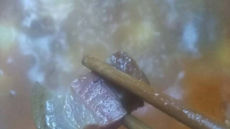 腊五花肉炖土豆
