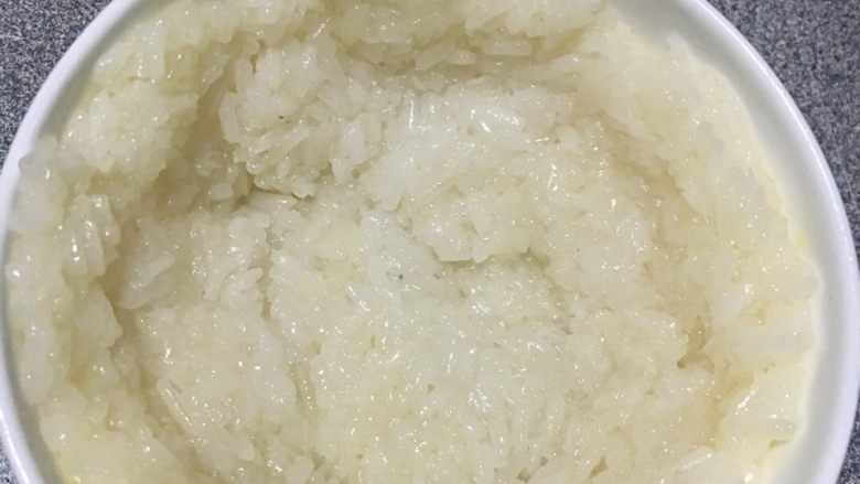 八宝饭,再重复几次,直到围满一圈