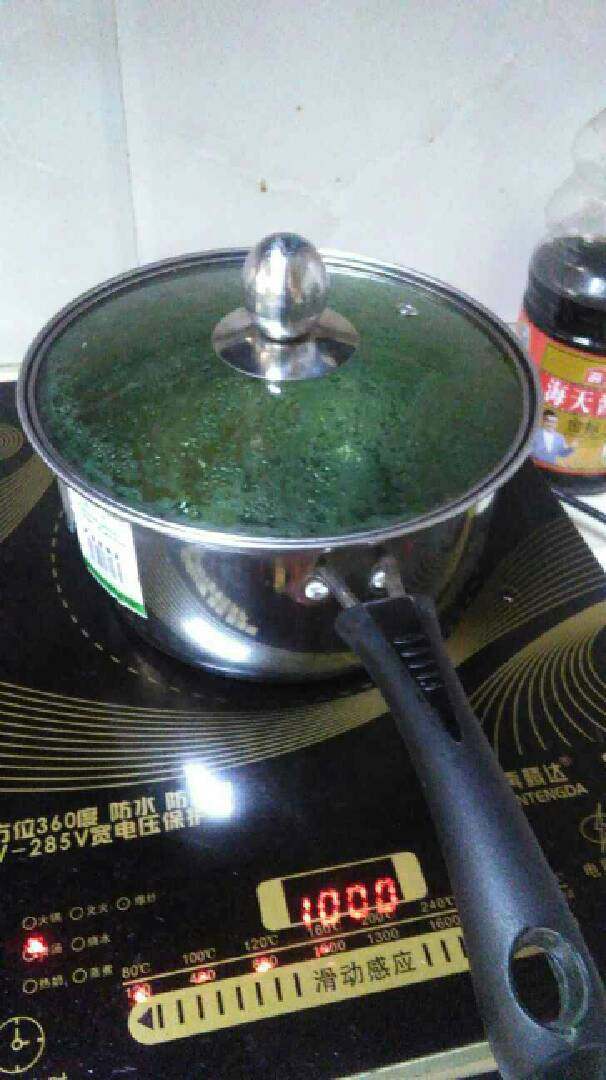 可乐姜茶,煮沸腾