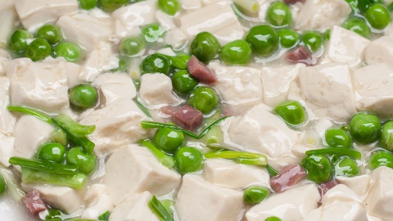 青豆火腿烩豆腐
