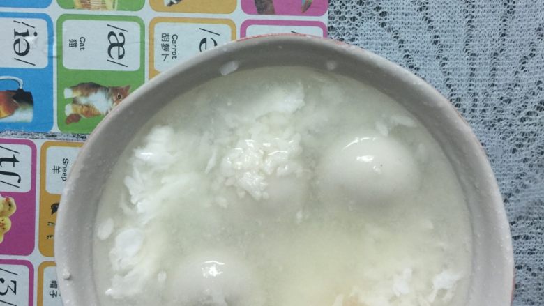 甜酒酿,酒酿糖滚蛋芝麻汤团,早餐,点心两相宜。