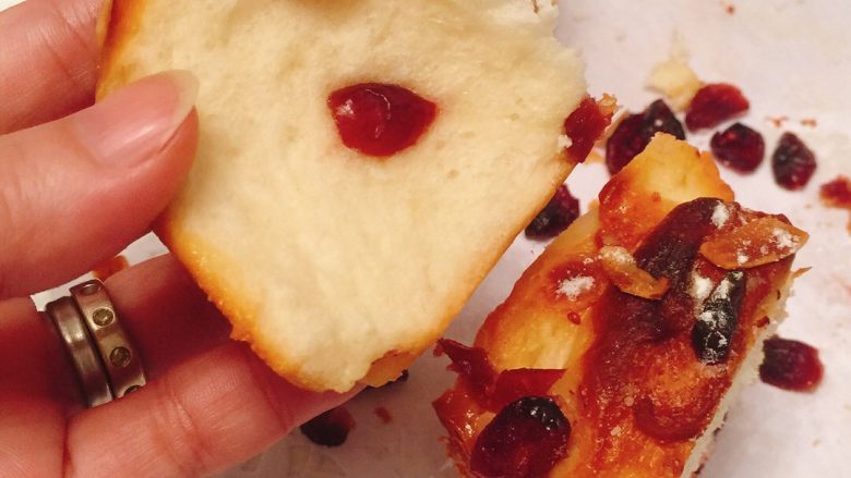 蔓越莓面包,快被抢光了的面包😜