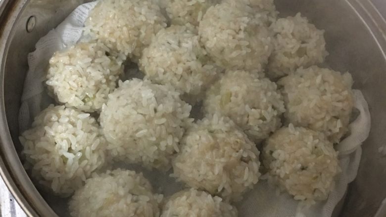 珍珠丸子,起锅。