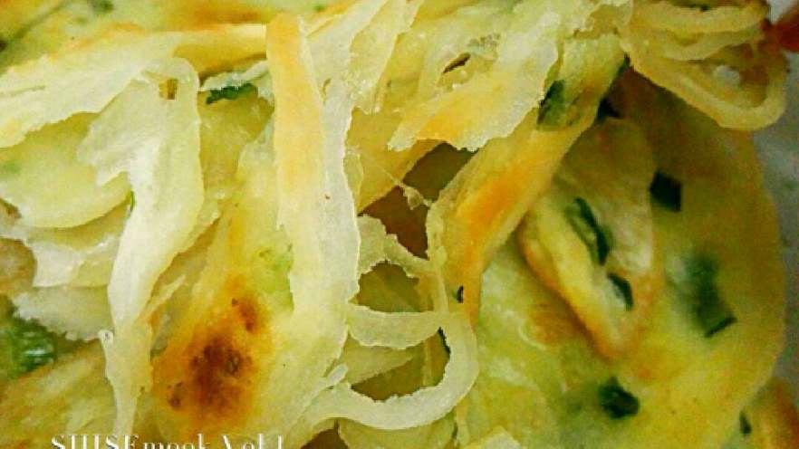葱香手撕饼+#有个故事#