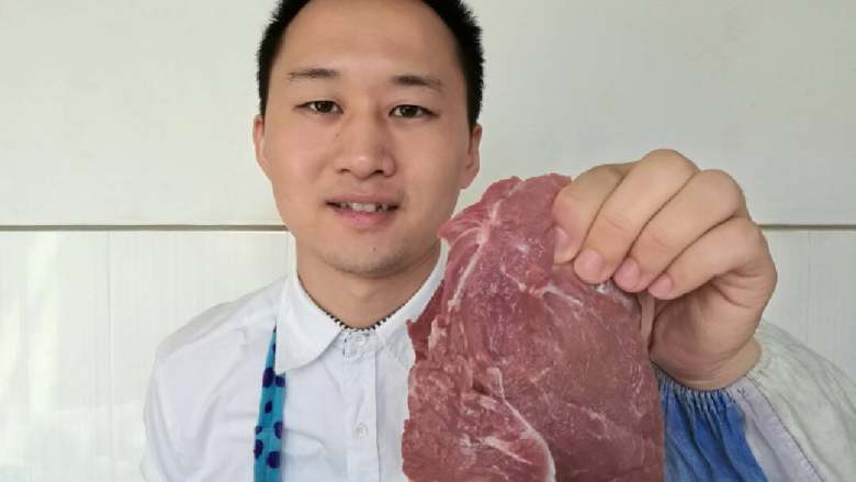 腊肉,选用上等土猪前夹肉