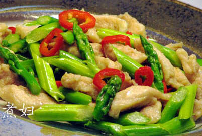 芦笋炒鸡丝