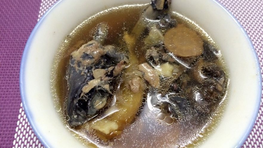 玛卡乌鸡汤