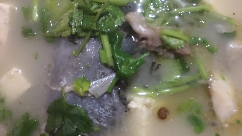 鱼头豆腐汤