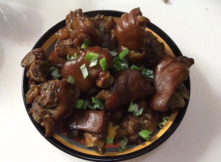 卤猪蹄