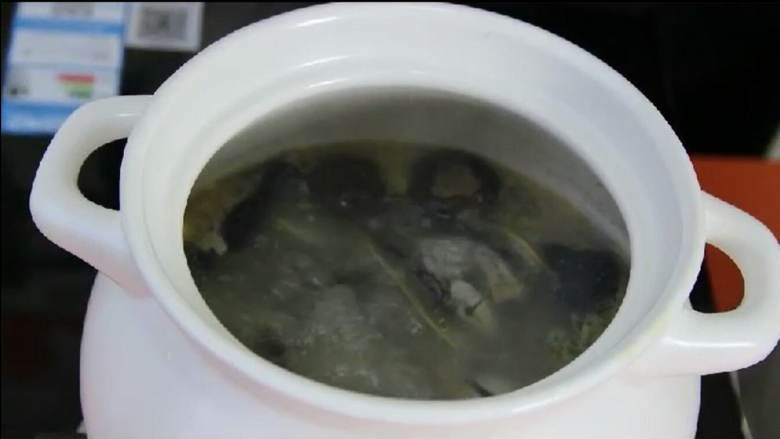 蓝瘦香菇鸡汤
