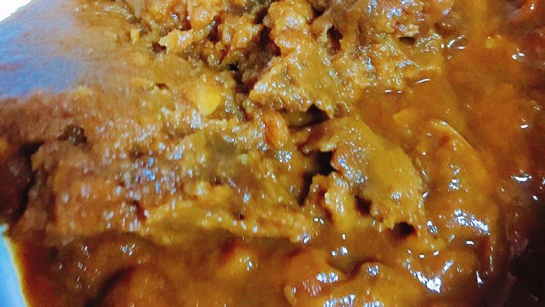 ※新手菜※酱茼蒿🌾,把常氏豆瓣酱倒入碗里