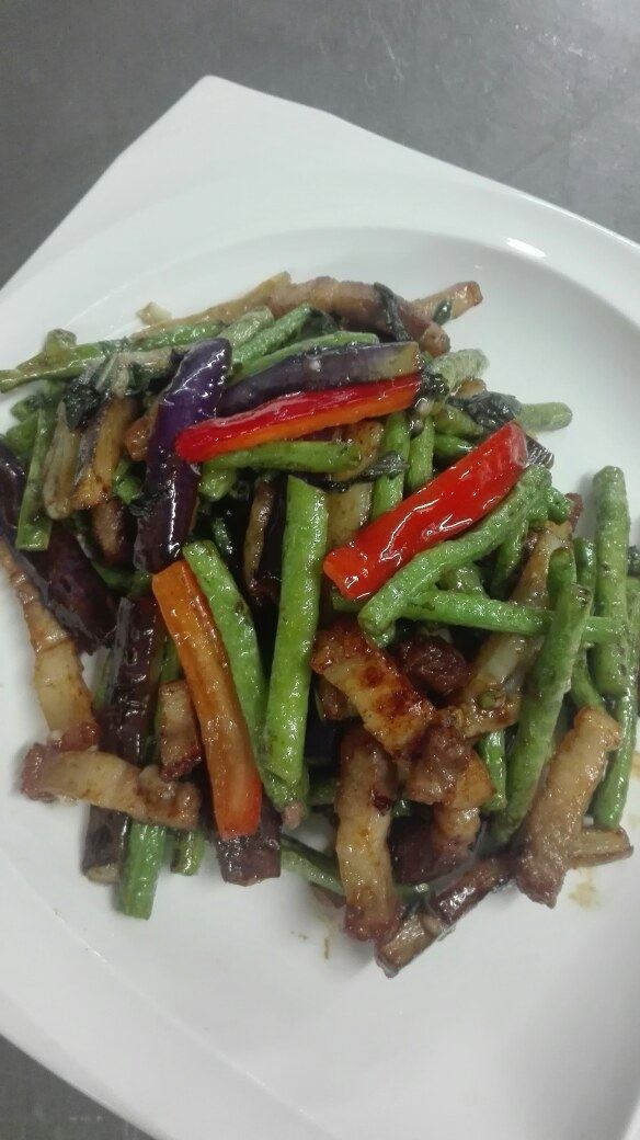 豆角炒咸肉