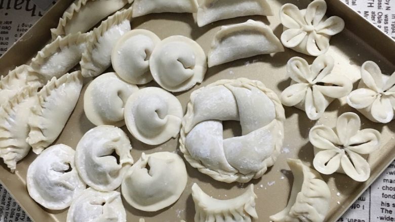 虾仁肉馅三鲜饺