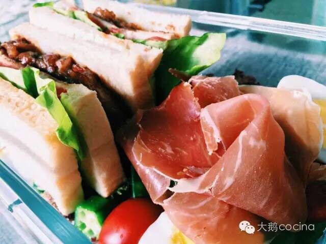 火腿蔬菜色拉