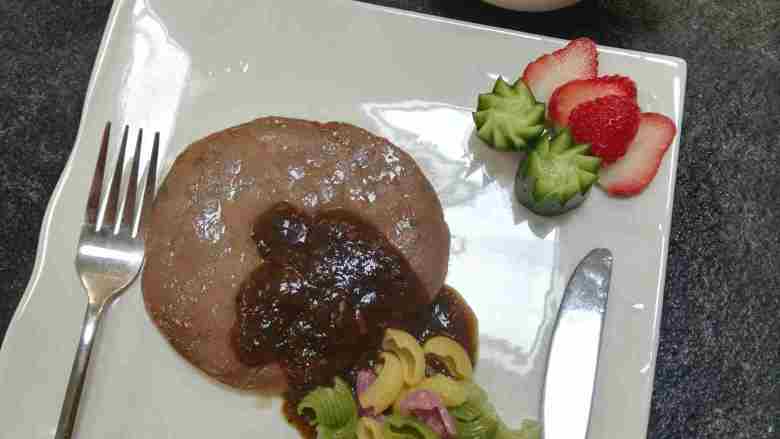牛排果蔬面