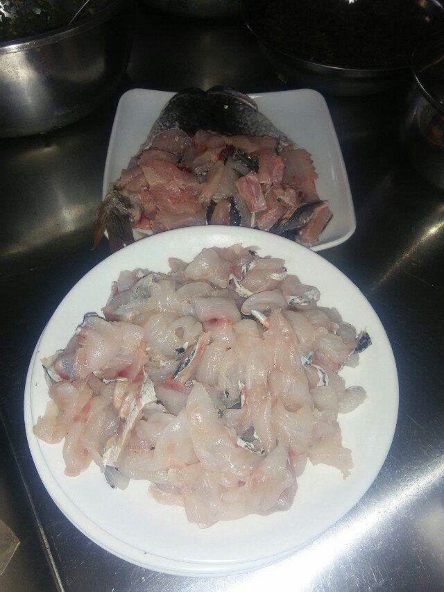 酸辣财鱼锅