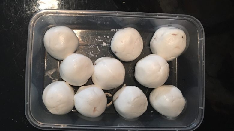 豆沙汤圆,可以速冻,下次想吃直接煮就OK