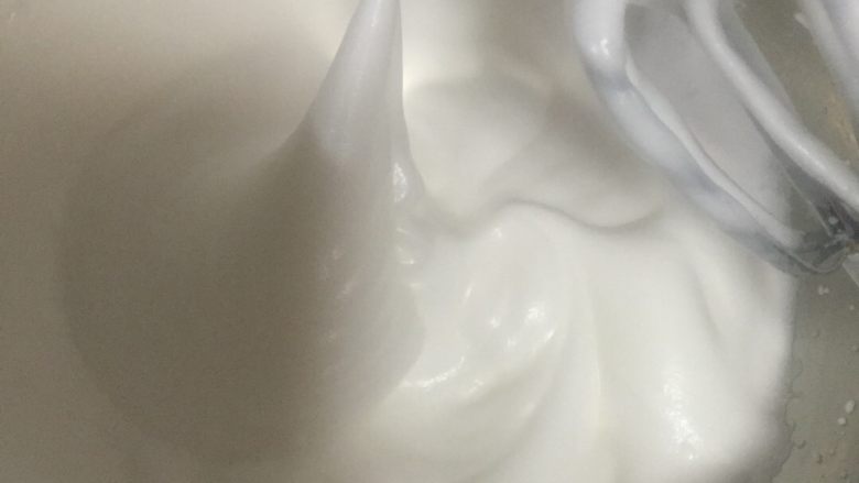 水果盒子蛋糕,直到到到大弯钩的状态就可以了!