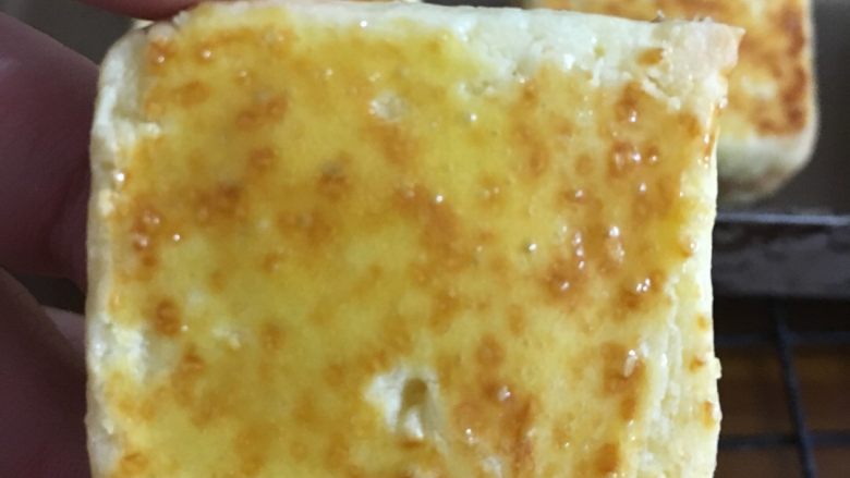 奶油芝士夹心饼干,这时候饼干也冷了,正好用