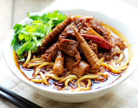 川味笋子红烧牛肉面