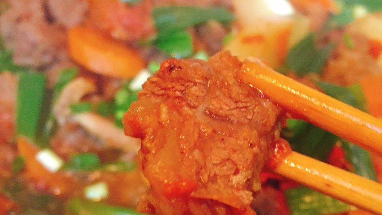 西红柿萝卜炖牛肉