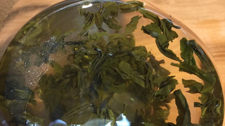 葡萄干绿茶