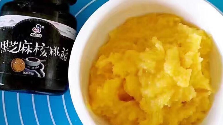 ♨【金鸡抱“福”奶黄包】,奶黄,用豆沙也行
