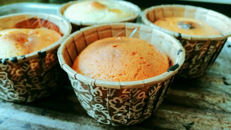 多余蛋挞液变蛋糕😜