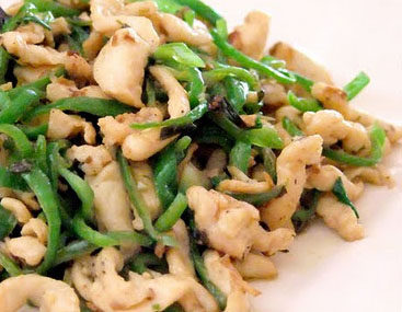 青椒鸡肉丝