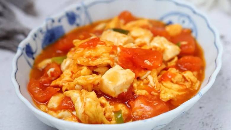 鸡蛋炖豆腐,营养开胃超级下饭,大人孩子都爱吃!