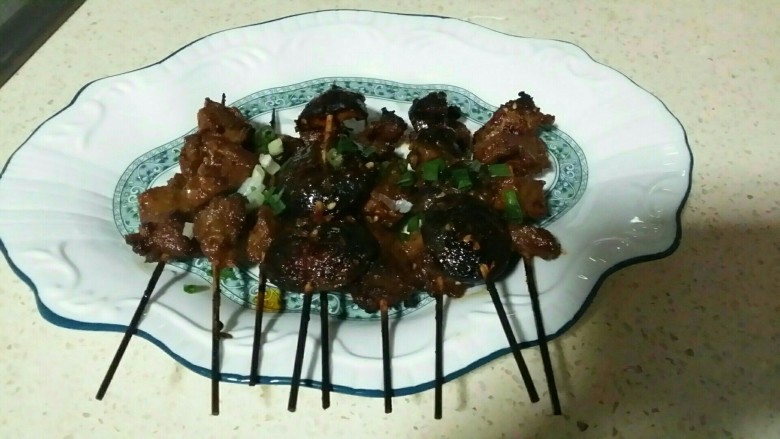 【美味烧烤】,熟了,一盘