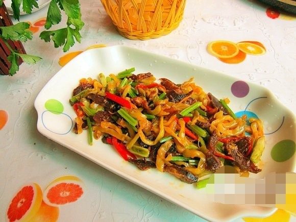 咸榨菜烧腊肉