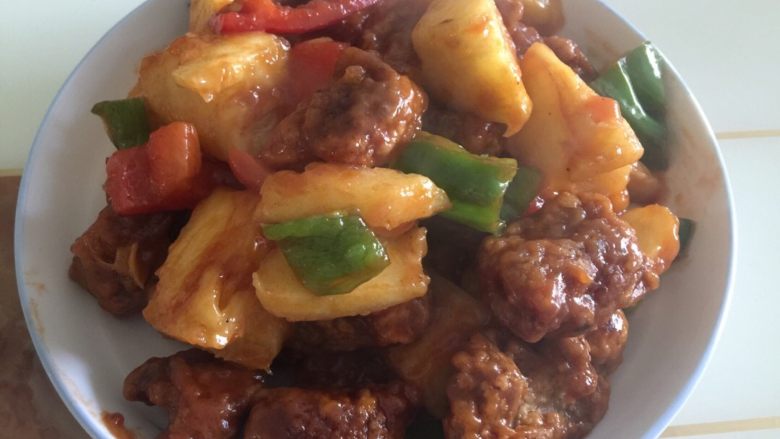 菠萝咕咾肉