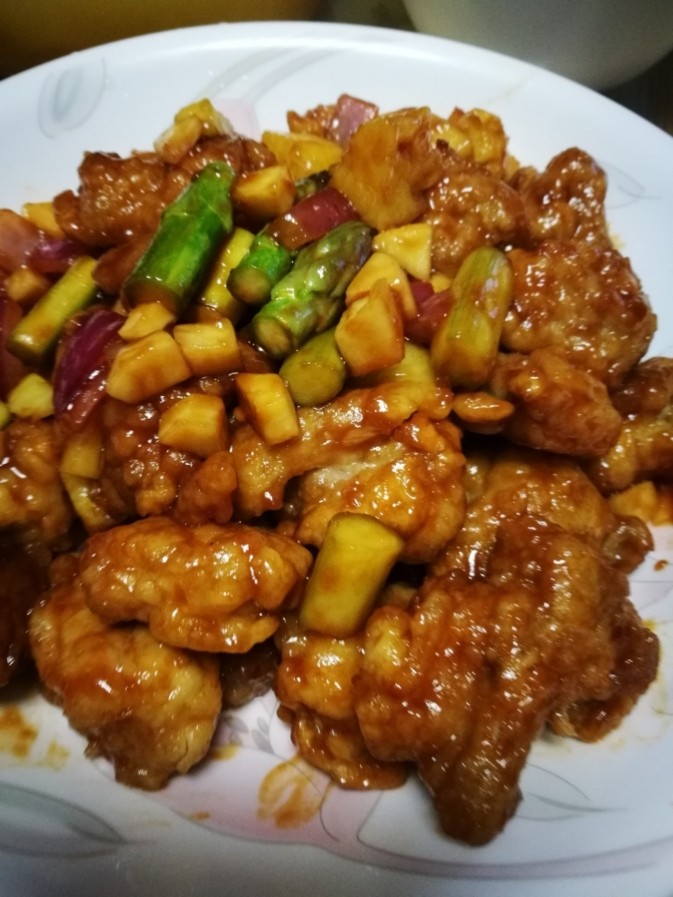 咕咾肉,很快可以出锅。