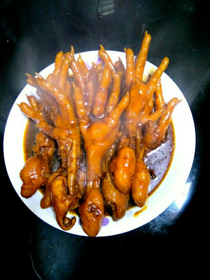 甜馨妈咪私房菜之红烧鸡爪