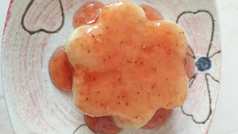 炼乳果酱薯泥,淋在薯泥上