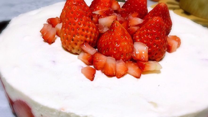 草莓🍓冻芝士蛋糕🍰