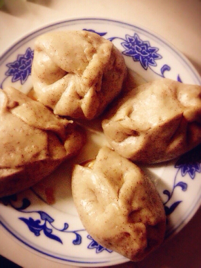 卖相不好，吃口不错的粗粮虾肉包子