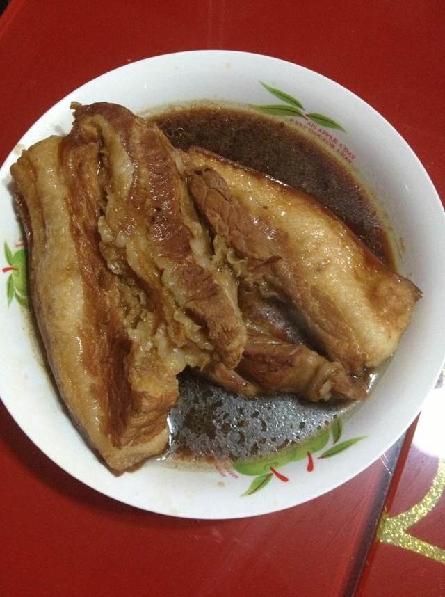 卤肉,如图