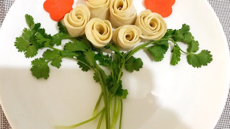 自制玫瑰花饺子,成品图