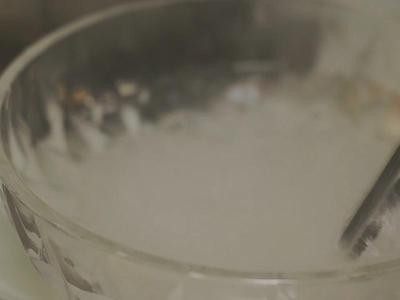 蚂蚁上树(超详细步骤),约烫四十秒后捞起