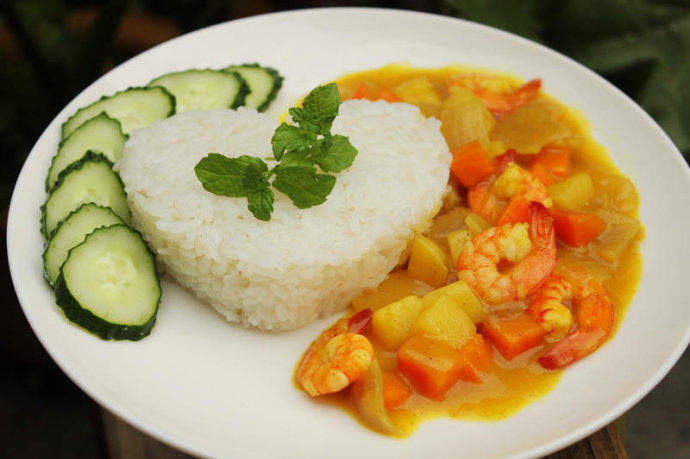 虾仁咖哩饭