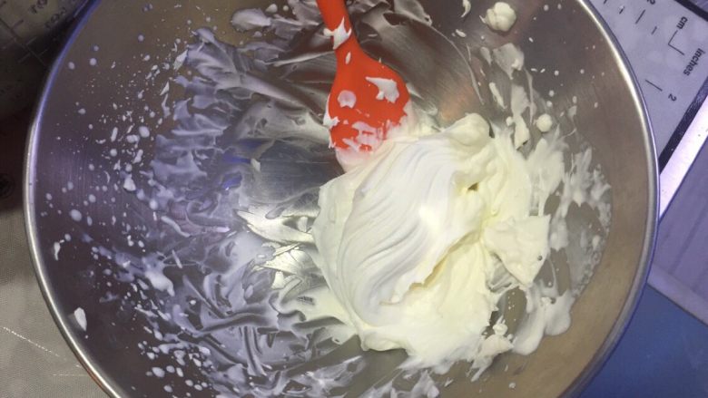 精致手工三明治,现做鲜奶油