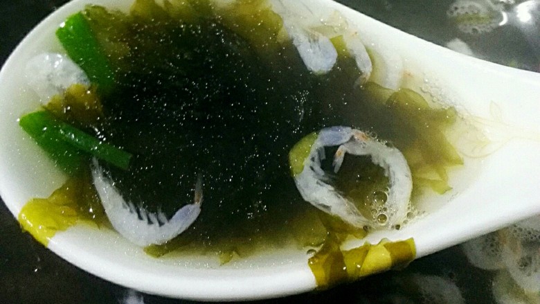 家常炒年糕#年年高#,配一碗紫菜虾皮汤,黄金搭档有木有呀😂😂😂